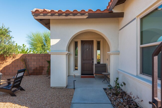 Building Photo - 74292 Zeppelin Dr