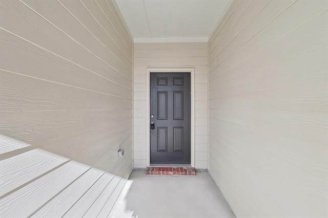 Foto del edificio - 405 Frio River Rd