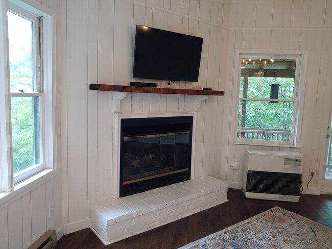 Photo - 116 Mogul Rd House