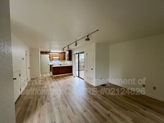 Foto del edificio - 622 Capps Ln
