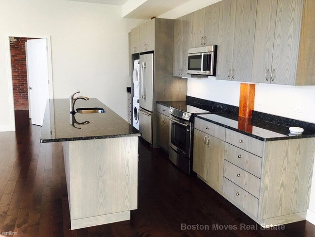 Building Photo - 2 br, 2 bath  - 460 Harrison Ave Unit 225