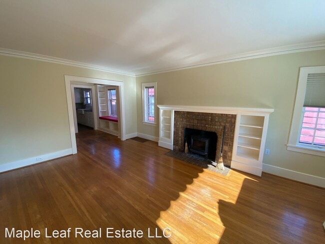 Building Photo - 4 br, 1 bath House - 842 NE 83rd St