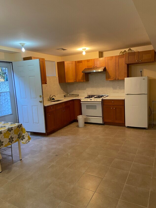 Foto principal - 11 Hillcrest Ave