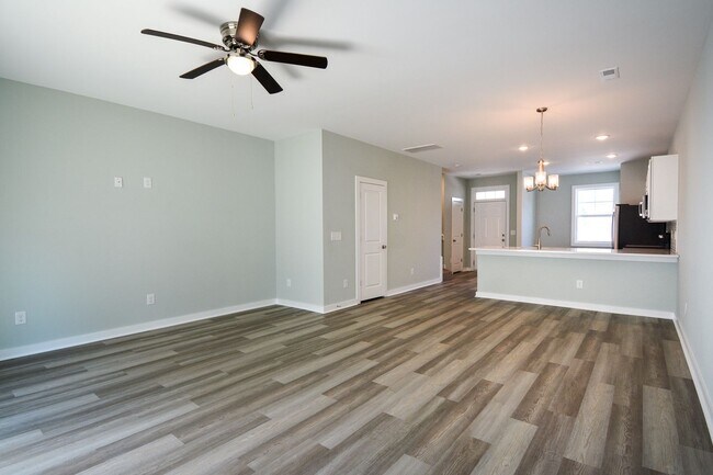 Foto del edificio - BEAUTIFUL! 2 Bedroom with Flex Space Townh...