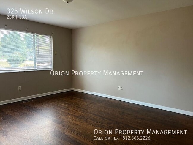 Building Photo - 325 Wilson Dr