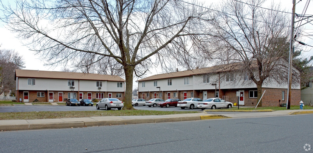 Primary Photo - 138 Alice Ann St