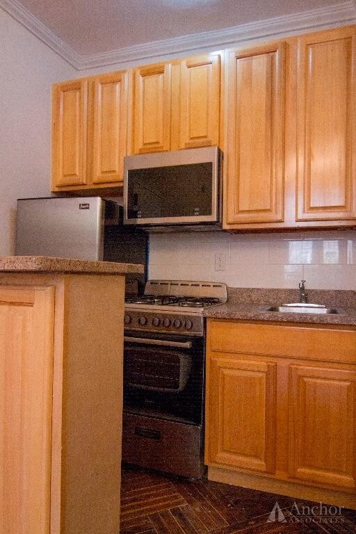 Foto del edificio - 210 Hancock St