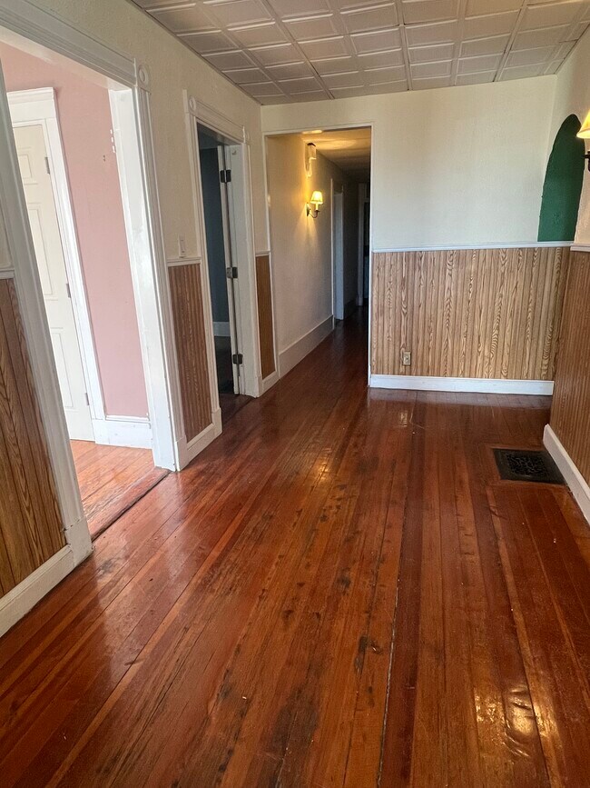 Foto del edificio - 53 Farragut Rd