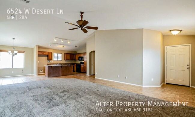 Foto del edificio - 6524 W Desert Ln