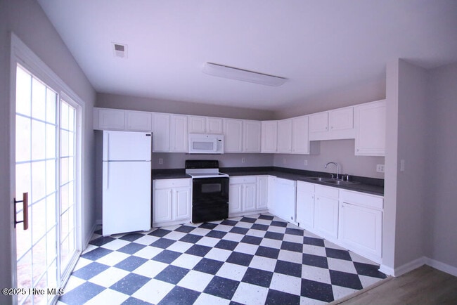 Building Photo - 4275 Williamsbrook Ln