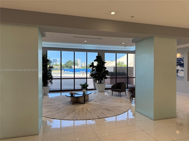Building Photo - 20335 W Country Club Dr