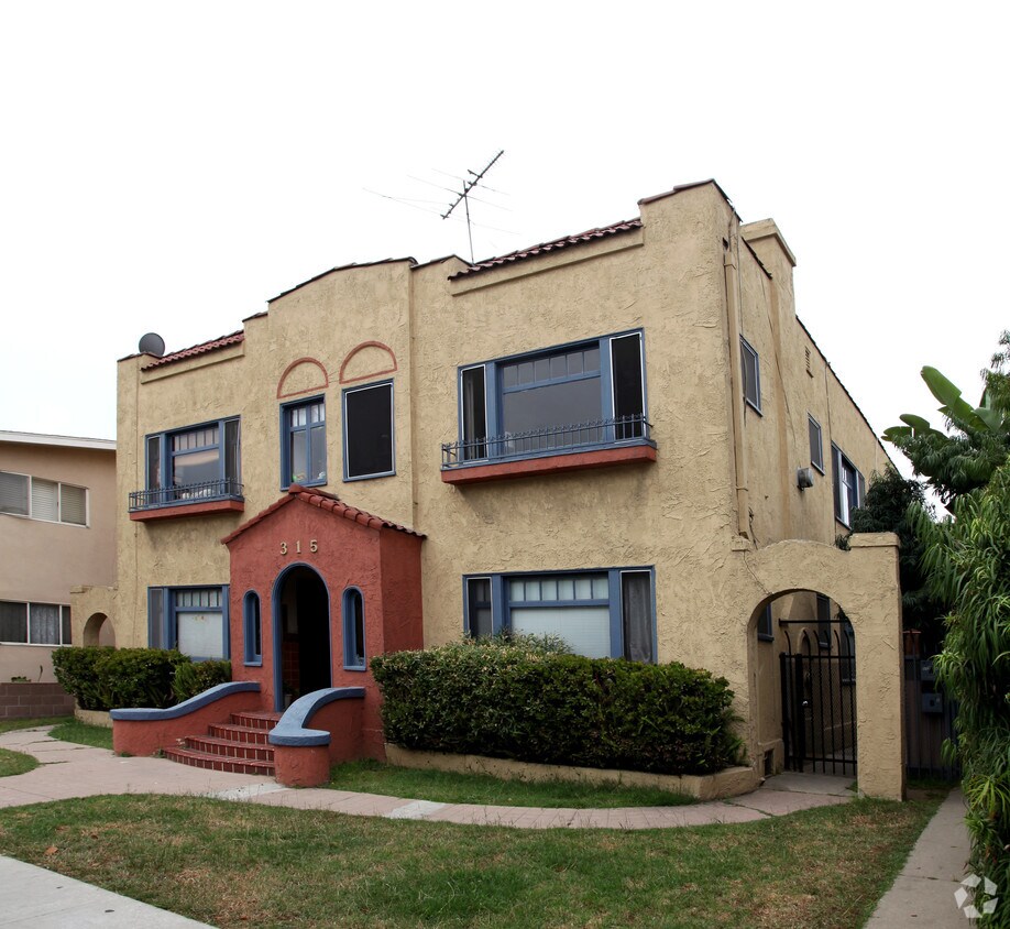 Primary Photo - 315 Cherry Ave