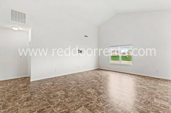 Foto del edificio - Family-Friendly Fortville Living