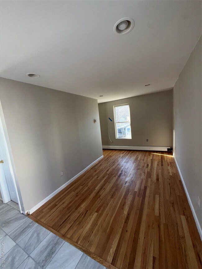 Foto del edificio - 41 Gibson Ave