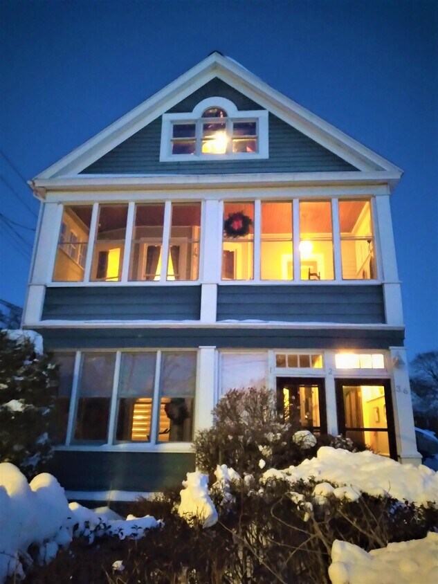 Christmas photo - 36 Harris Ave