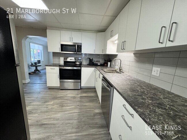 Photo du bâtiment - Updated Single Family Home in Leamington