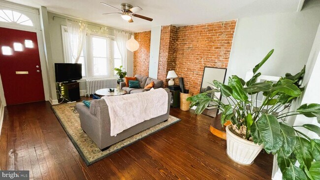Building Photo - 4237 Manayunk Ave