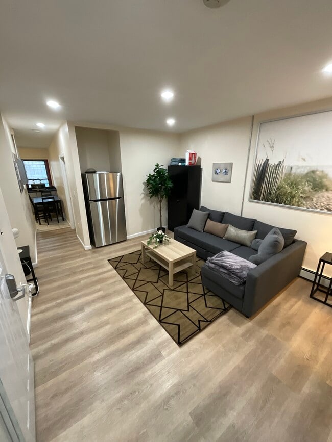 Foto del edificio - 871 Harrison Ave