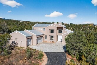 Building Photo - 58 Kiva Pl