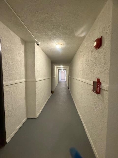 Building Photo - 808 W Anaheim St