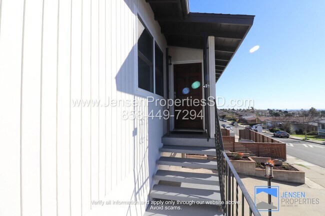 Building Photo - 3BR/2BA BEAUTIFUL HOUSE W/ 2 CAR GARAGE, W...