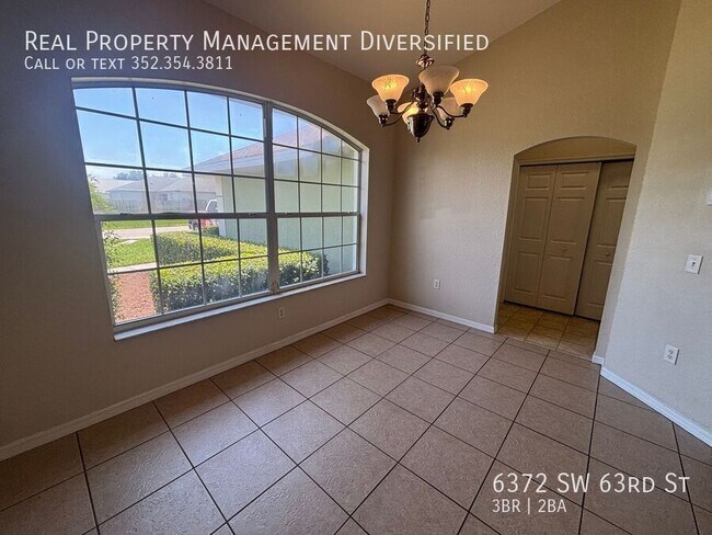 Foto del edificio - 6372 SW 63rd St