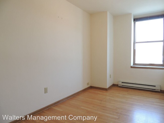 Building Photo - 328 W Broadway
