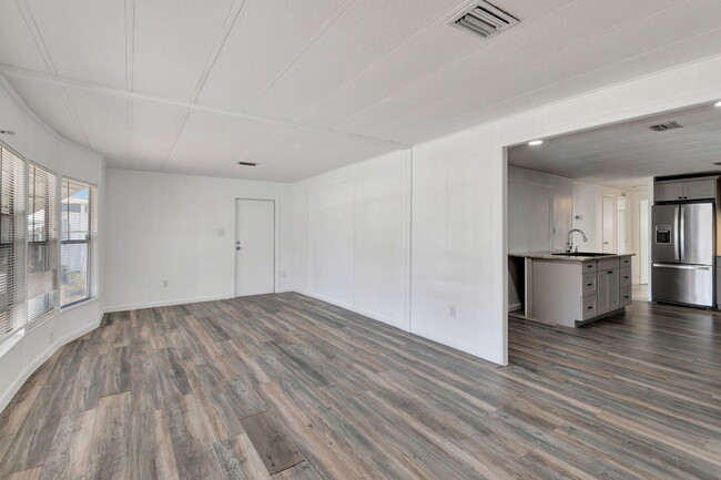 Building Photo - 4072 74th St N