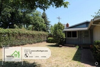 Building Photo - 3040 Sharon Ave