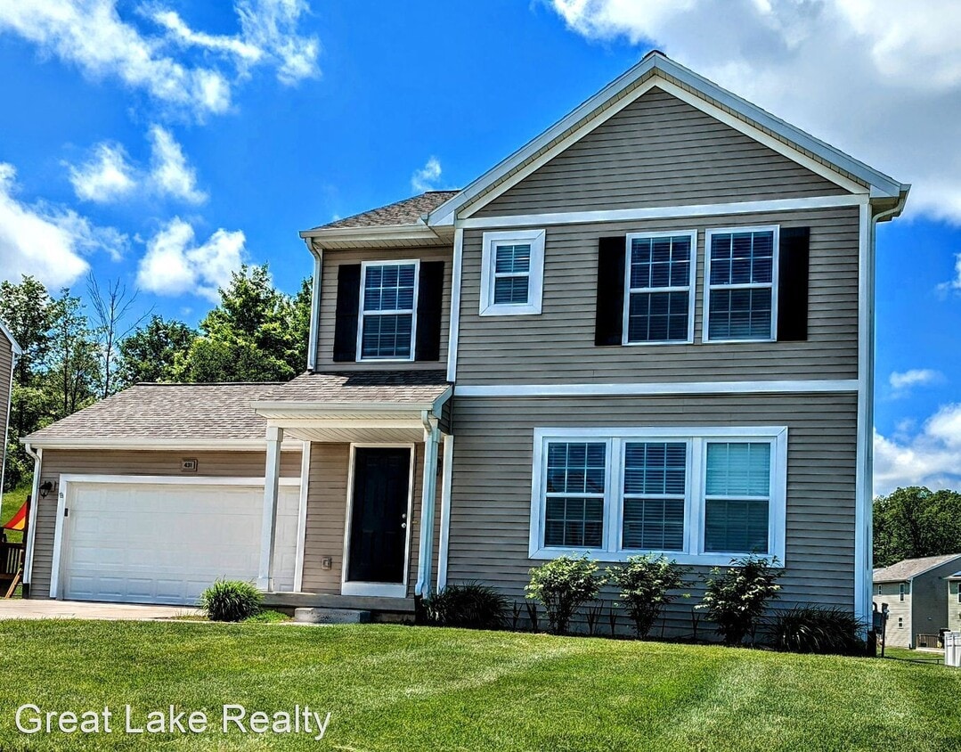 431 Pioneer Dr, Cedar Springs, MI 49319 House Rental in Cedar Springs