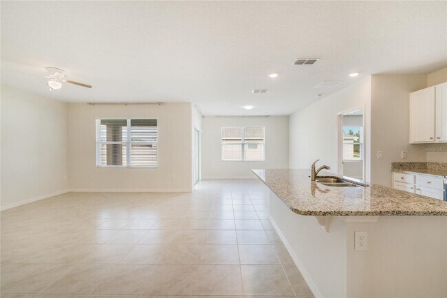 Building Photo - 428 Tallow Wood Cir