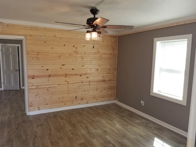 Foto del edificio - 543 Oliver St NW