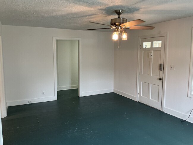 Foto del edificio - 318 Linden St