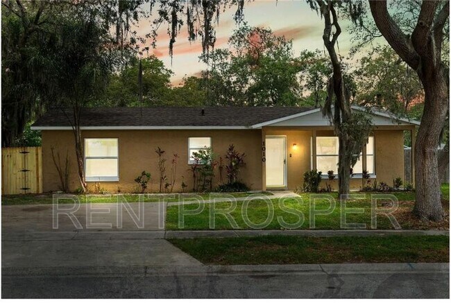 Building Photo - 1010 Idaho Ct