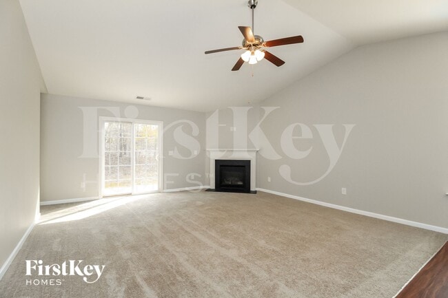 Foto del edificio - 1558 Weatherend Dr