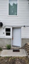 Building Photo - 2016 W Hew Wood Ct