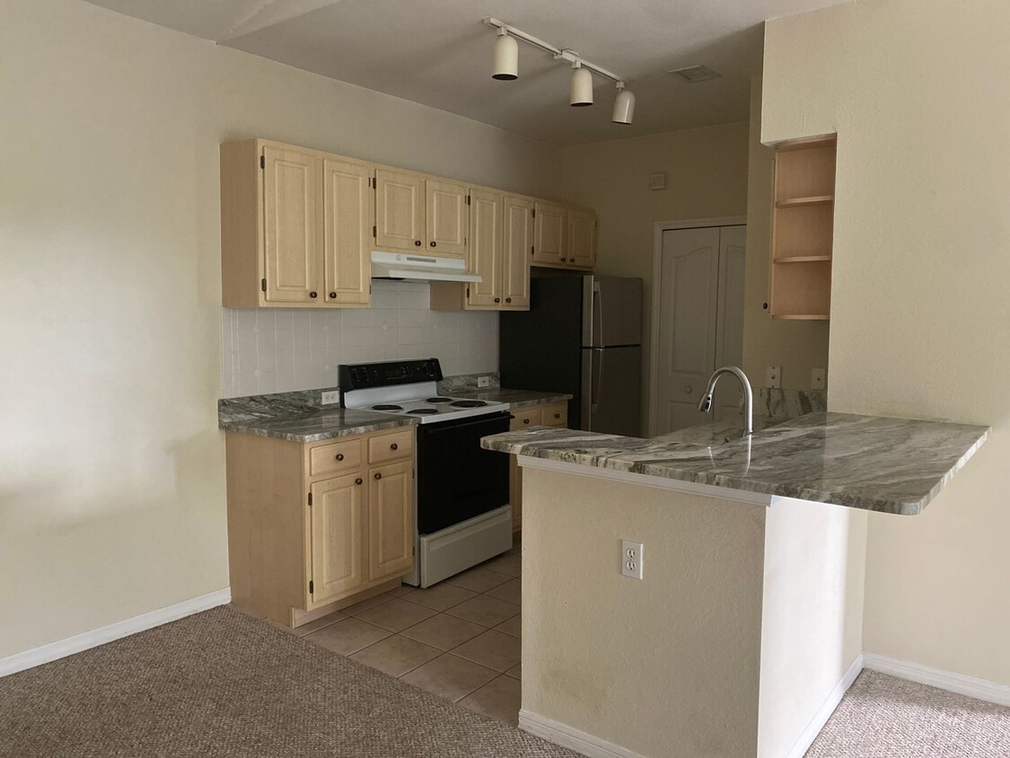 Primary Photo - 1 Bedroom 1 Bath condo Maitland