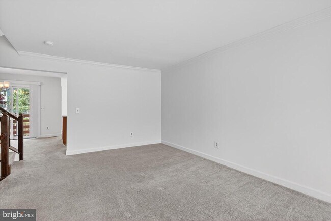 Foto del edificio - 6142 Joust Ln