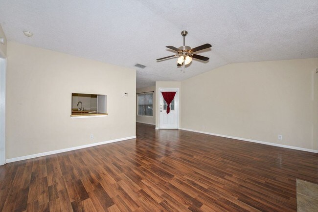 Building Photo - 8786 Ridge Mile Drive San Antonio TX 78239