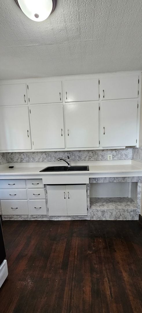 Foto del edificio - 4 Bedroom House for rent