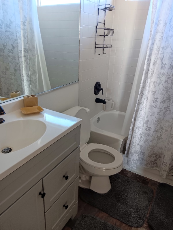 Building Photo - 8198 Ferguson Rd