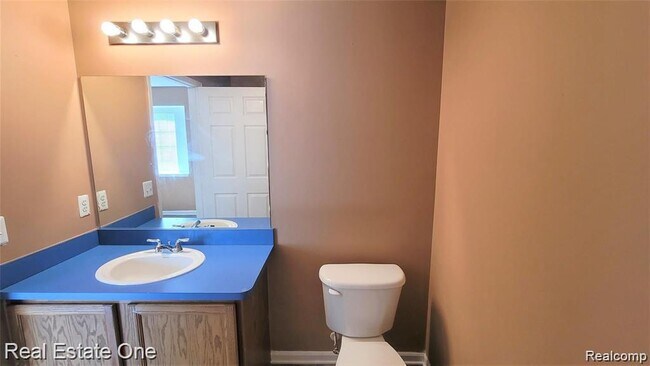 Foto del edificio - 3581 Reeves Dr