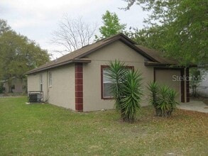 Building Photo - 501 Cypress Ave