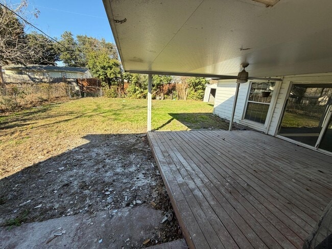 Building Photo - 8415 Glen Regal Dr