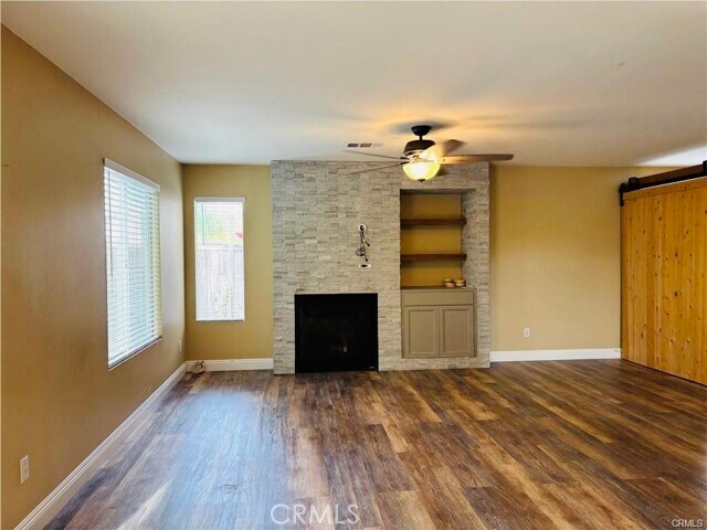 Building Photo - 39733 School House Way