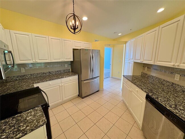 Foto del edificio - 6421 Bay Cedar Ln