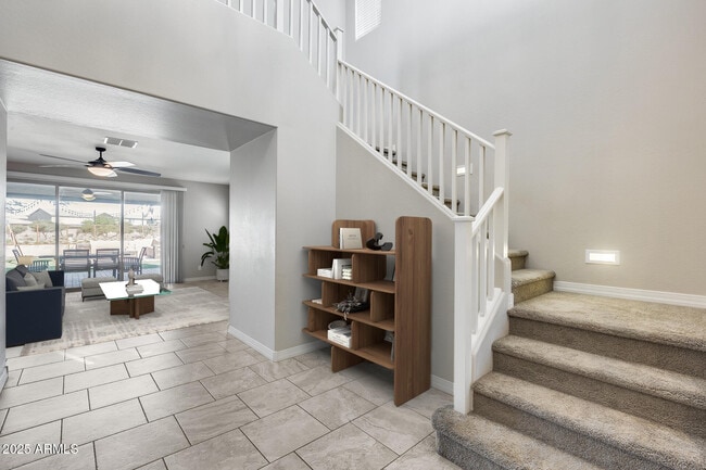 Building Photo - 9944 W Louise Dr