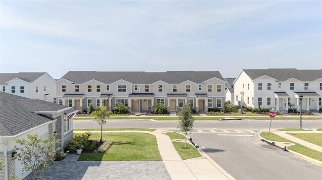 Foto del edificio - 1632 Crowncrest Dr