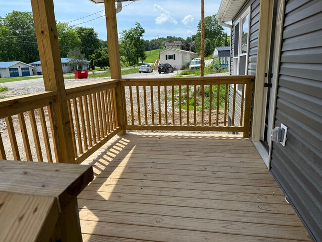 Building Photo - 6517 Daniels Fork