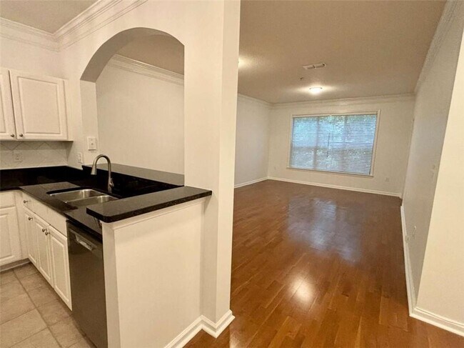 Foto del edificio - 1328 Westchester Ridge NE